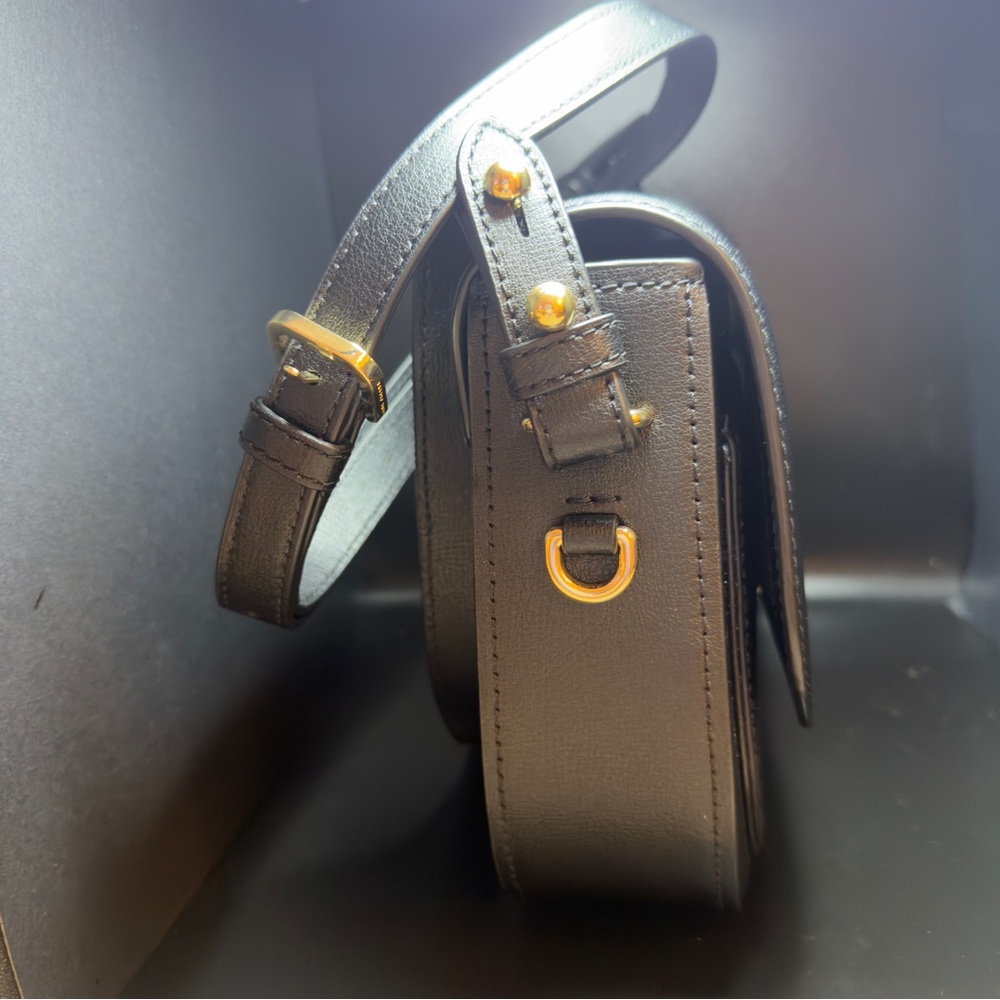 Marc Jacobs Black and Gold Rider Saddle Leather Bag - Picture 5 of 11